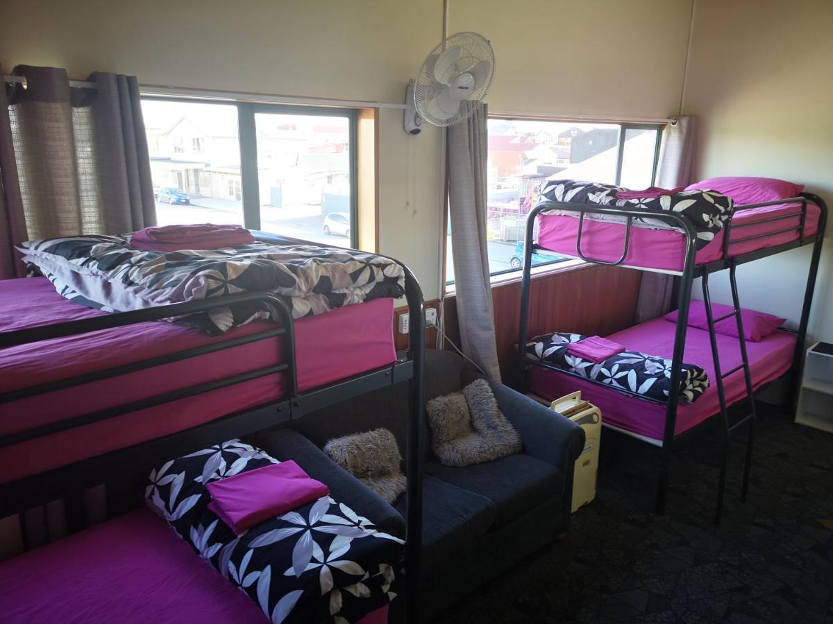 Mountain Jade Backpackers,Private Rooms & Studios โฮกิทิกา ภายนอก รูปภาพ