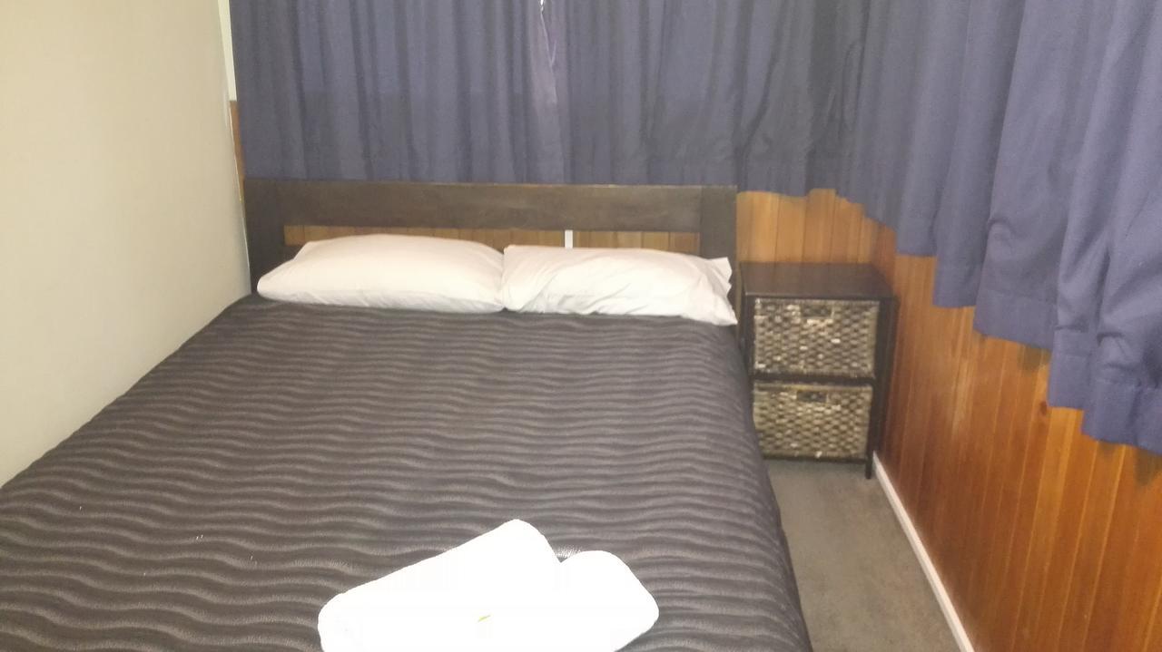 Mountain Jade Backpackers,Private Rooms & Studios โฮกิทิกา ห้อง รูปภาพ